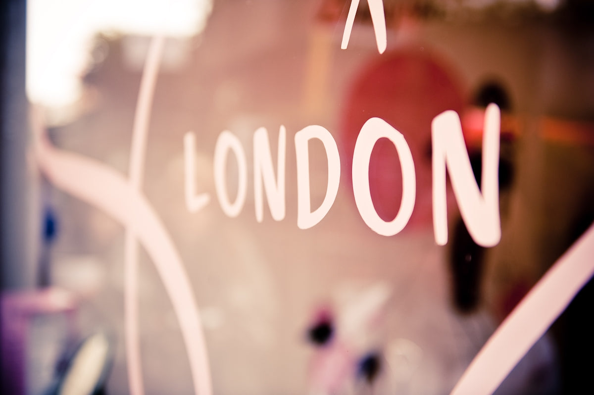 white London text
