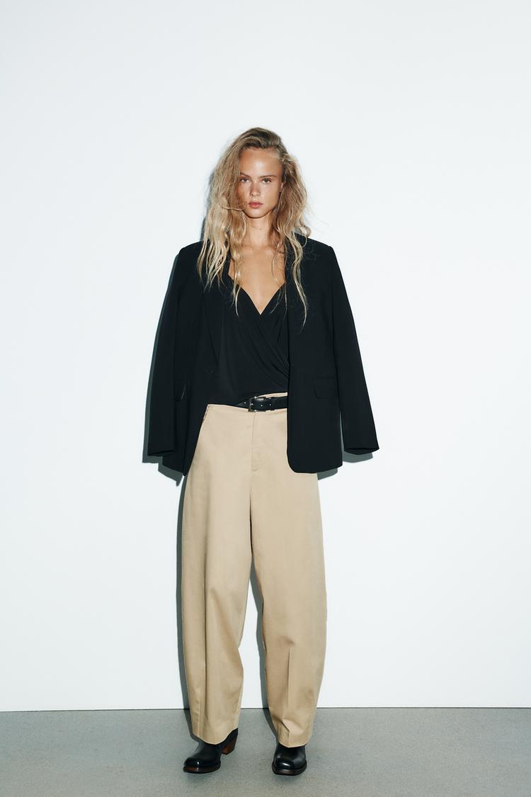 Noir Crossback V-Neck Top