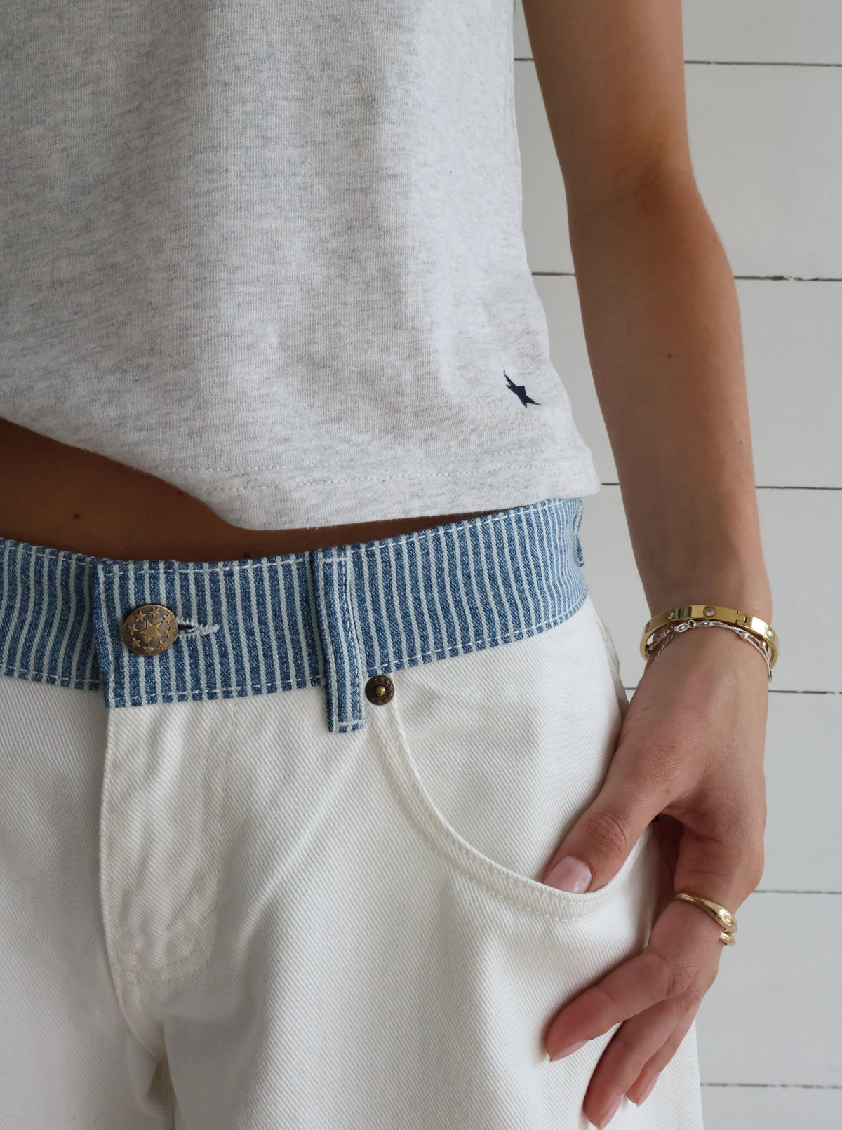 Creamy Stripe-Waist Wide-Leg Jeans
