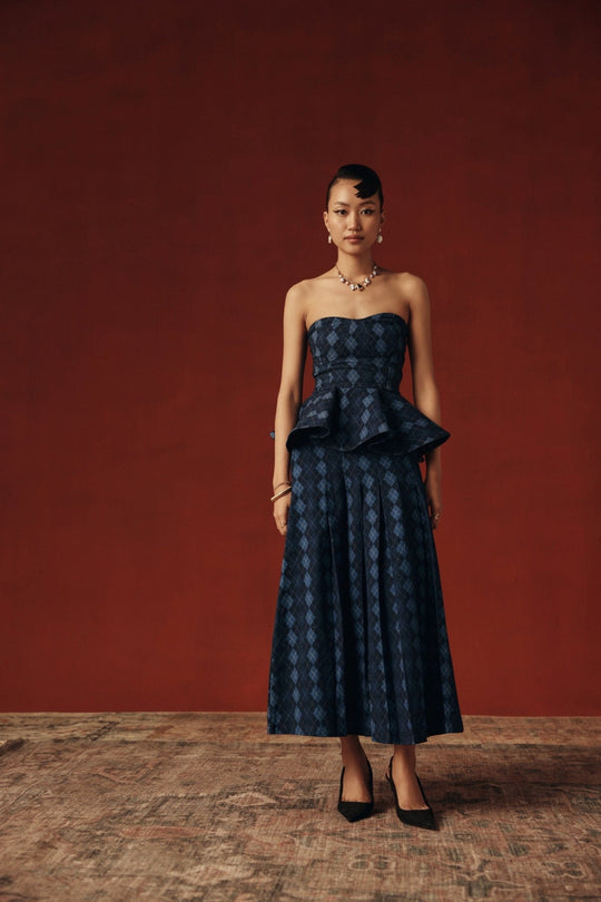 Ruffled Diamond-Patterned Set