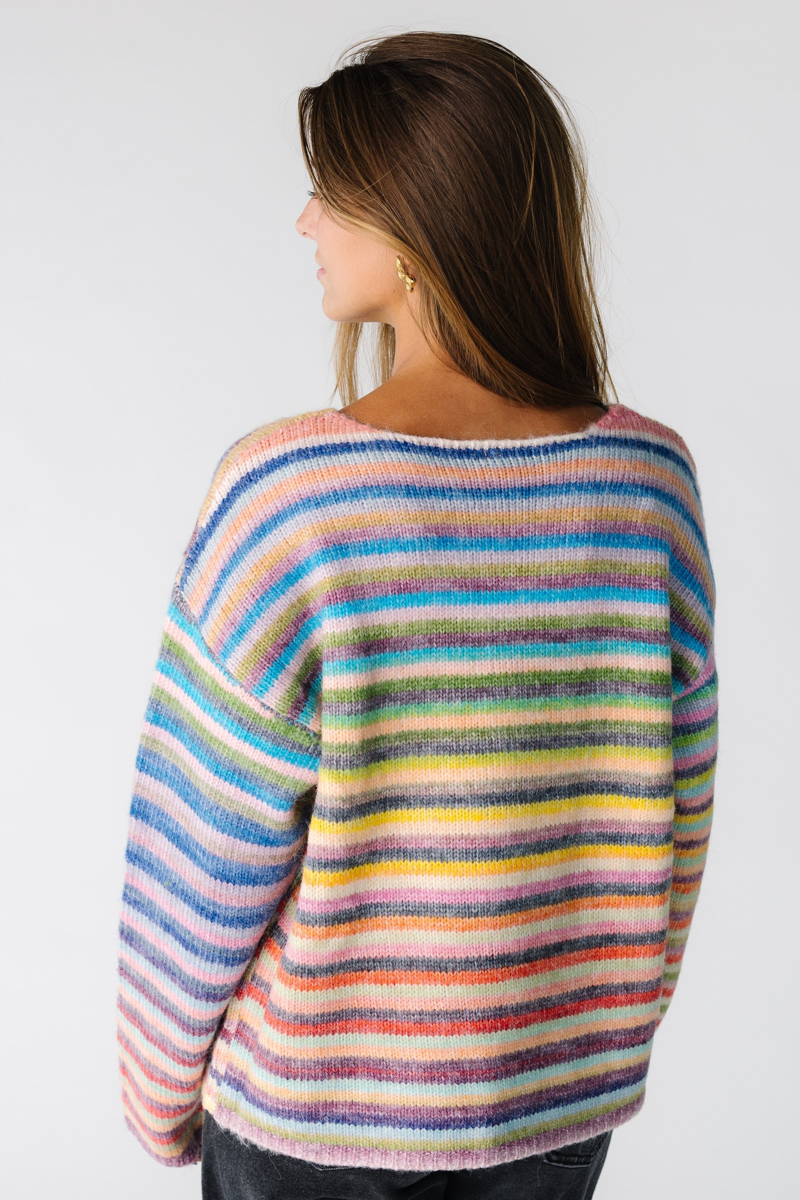 Rainbow striped pullover (colors may vary per piece)