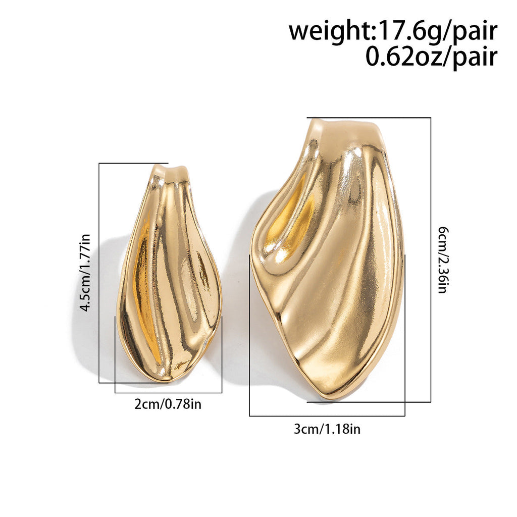 Noir Crinkle Geometry Studs