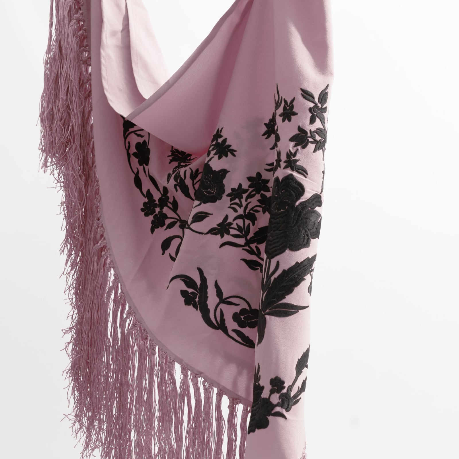 Mantilla Shawl With Rose And Black Floral Embroidery