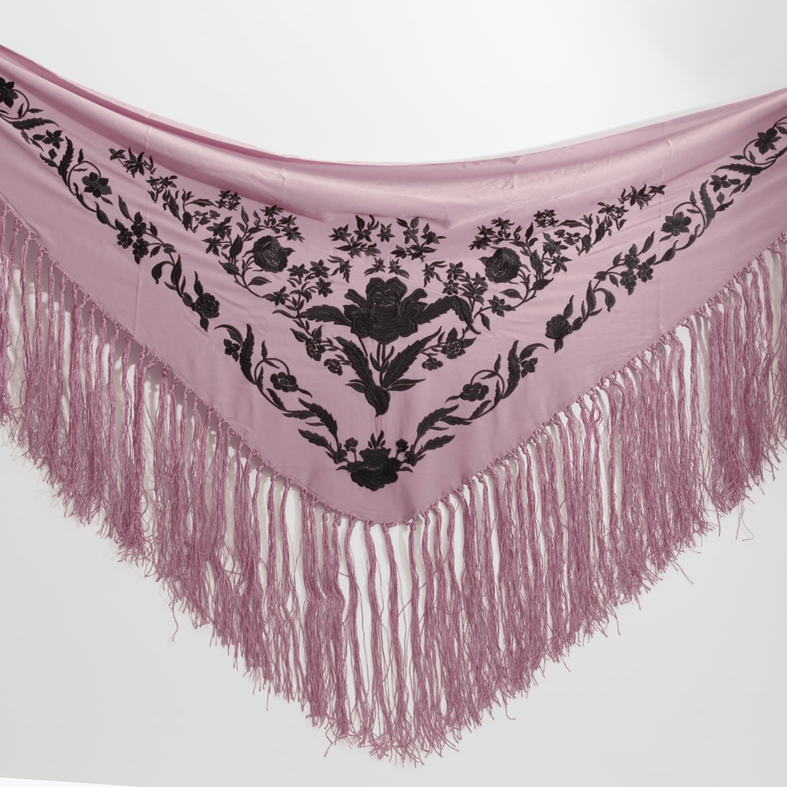 Mantilla Shawl With Rose And Black Floral Embroidery